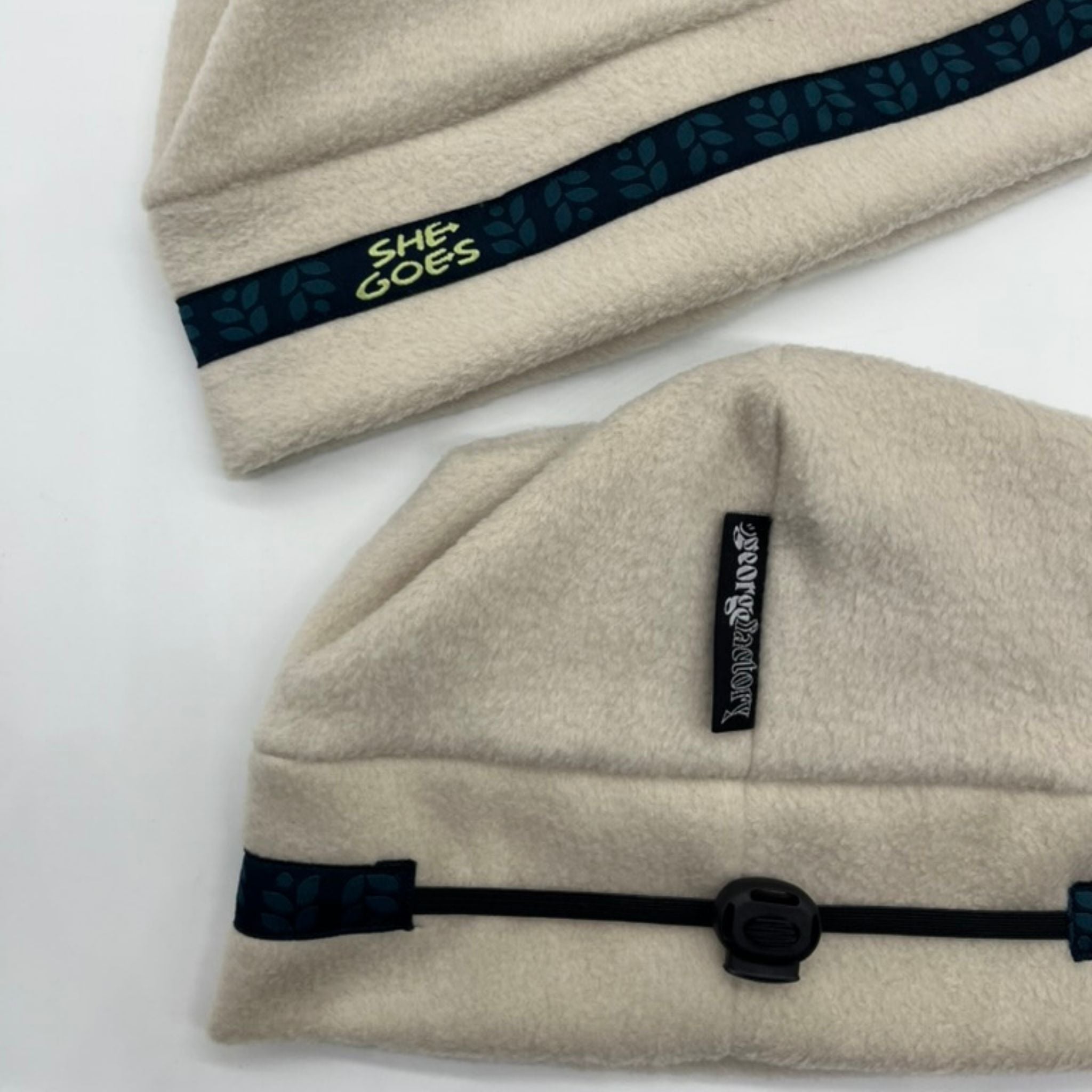 She Goes Back Cinch Hat