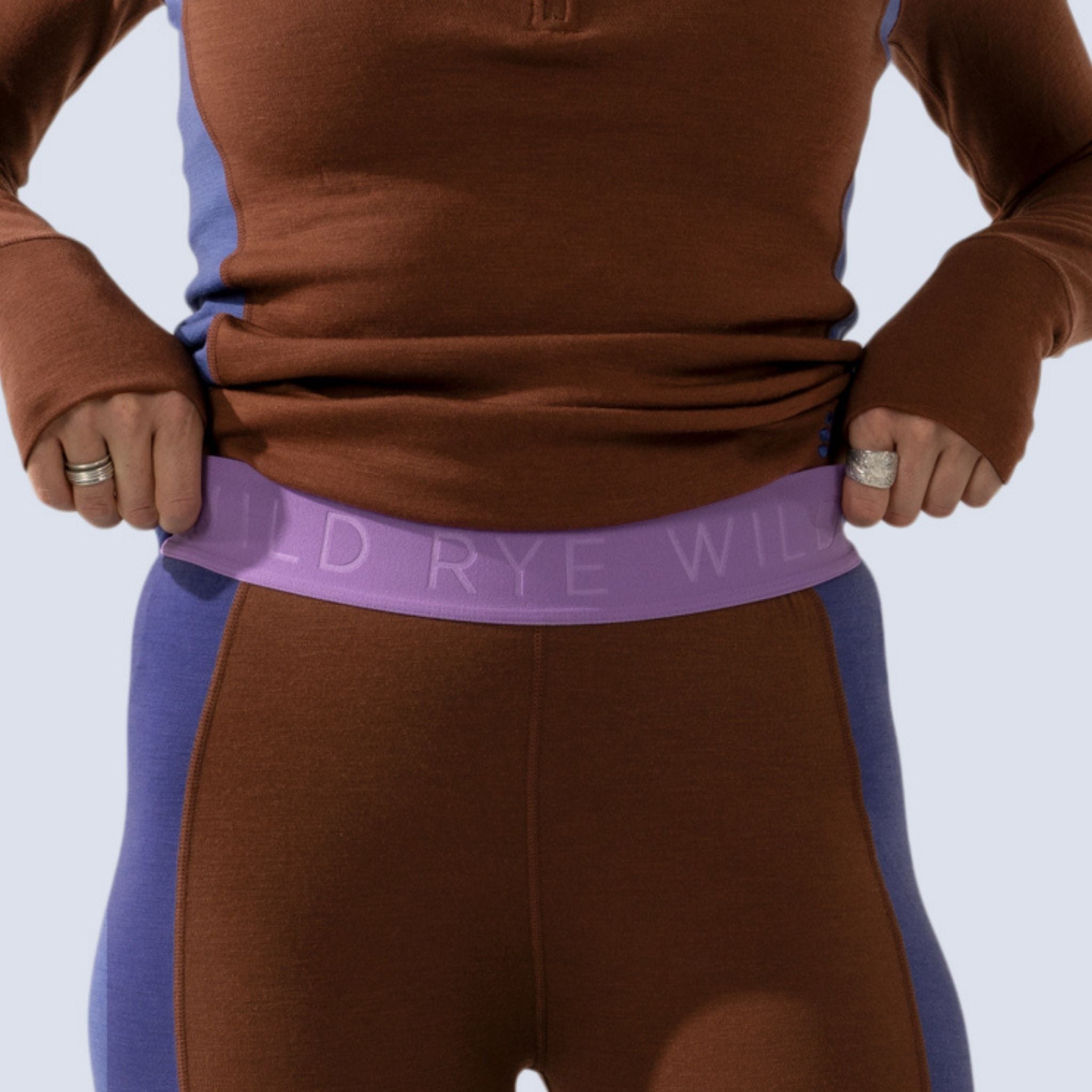 [Chestnut Storm] chestnut storm blocked baselayer legging, waistband detail