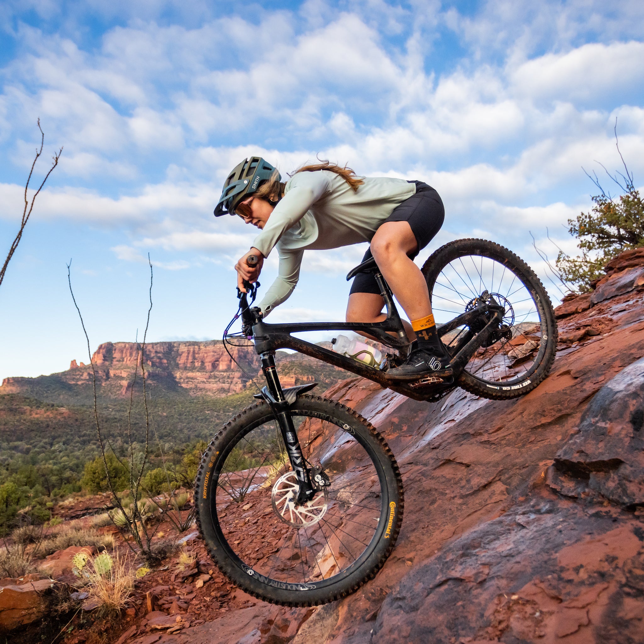 [Black] Woman Riding Bike Downhill in Freel Short