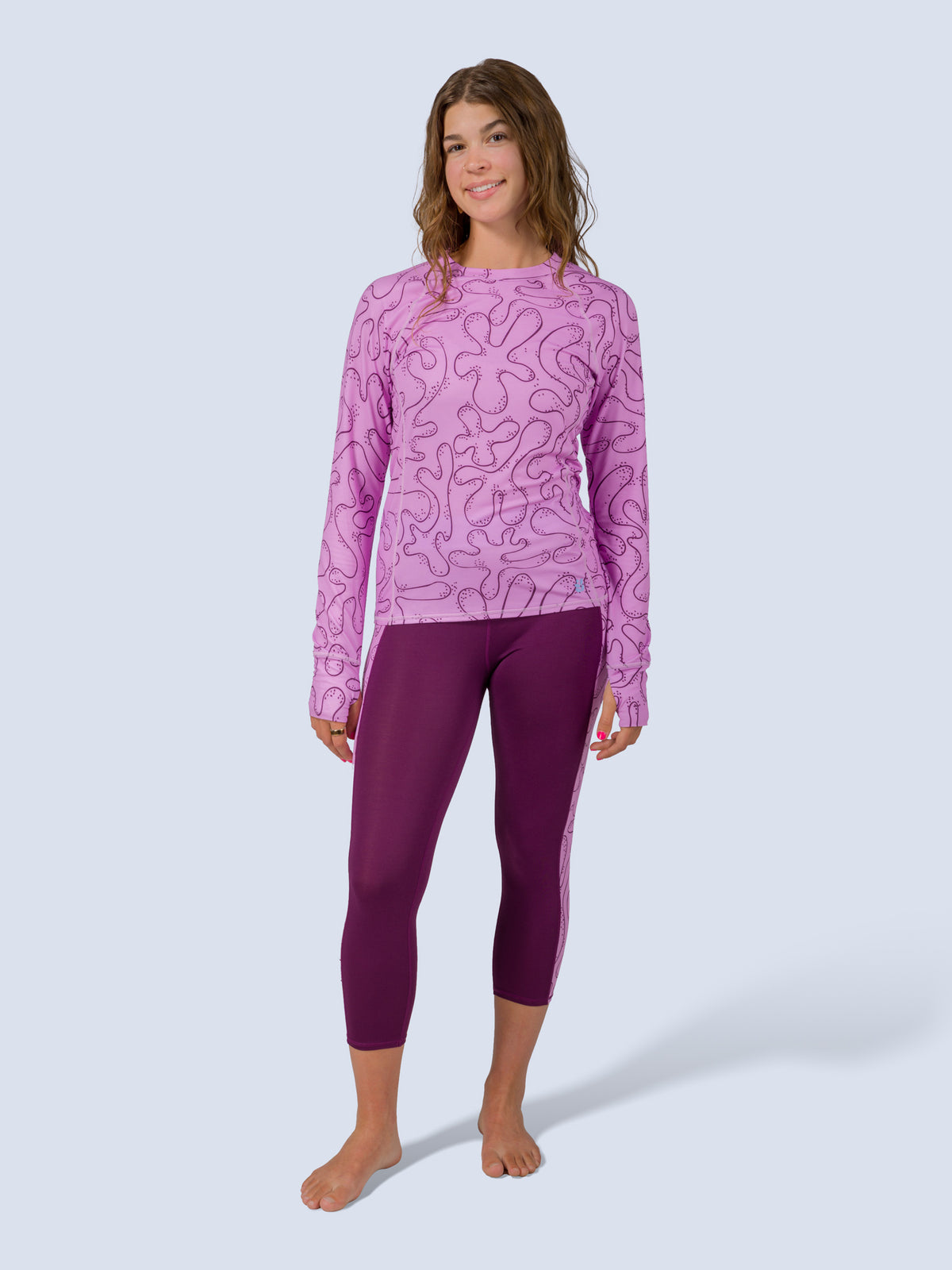 [Orchid Reef] Bassett LITE Raglan in orchid reef, on model front full body view