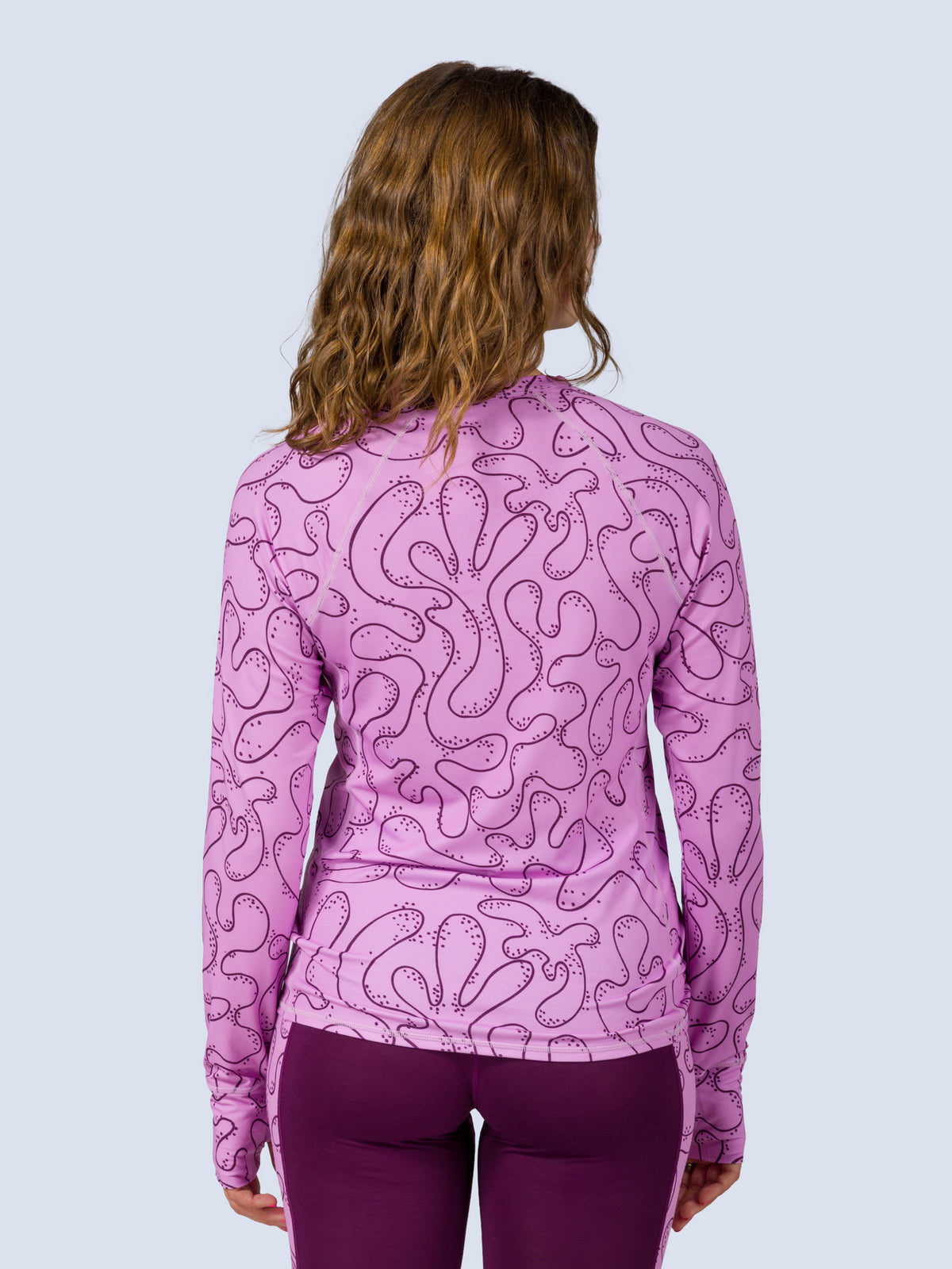 [Orchid Reef] Bassett LITE Raglan in orchid reef, on model back crop view