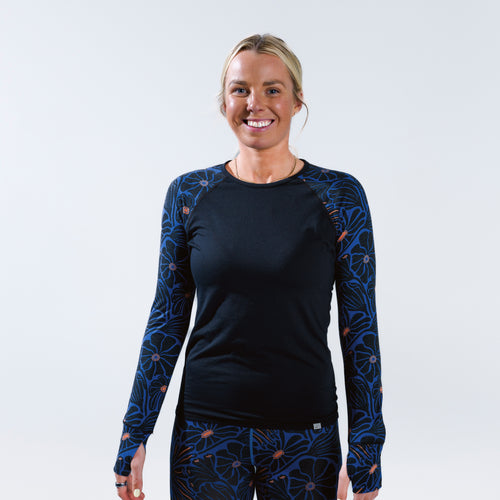 [Retro Riptide Bluebell] Black floral printed Lightweight baselayer top front view