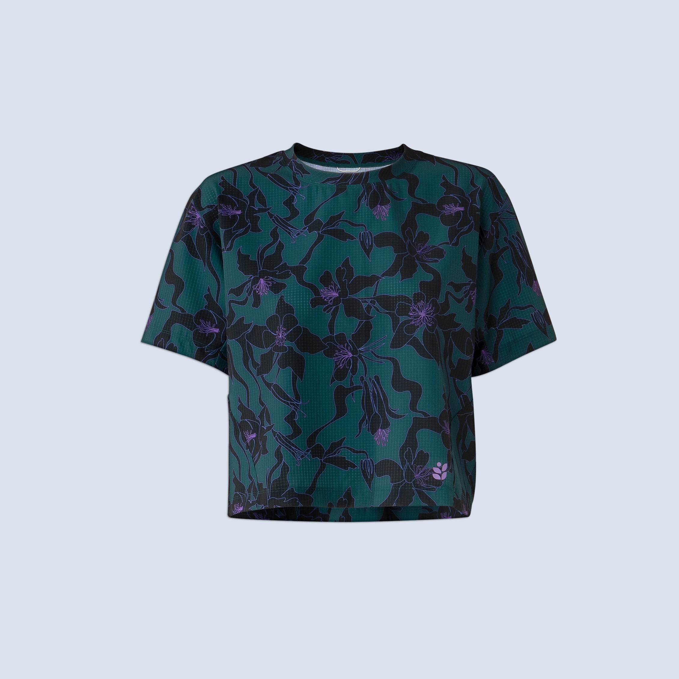 [Spruce Aquila Bloom] Easley Crop tee black and green floral flatlay