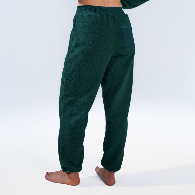 [pine] green fleece jogger back view 