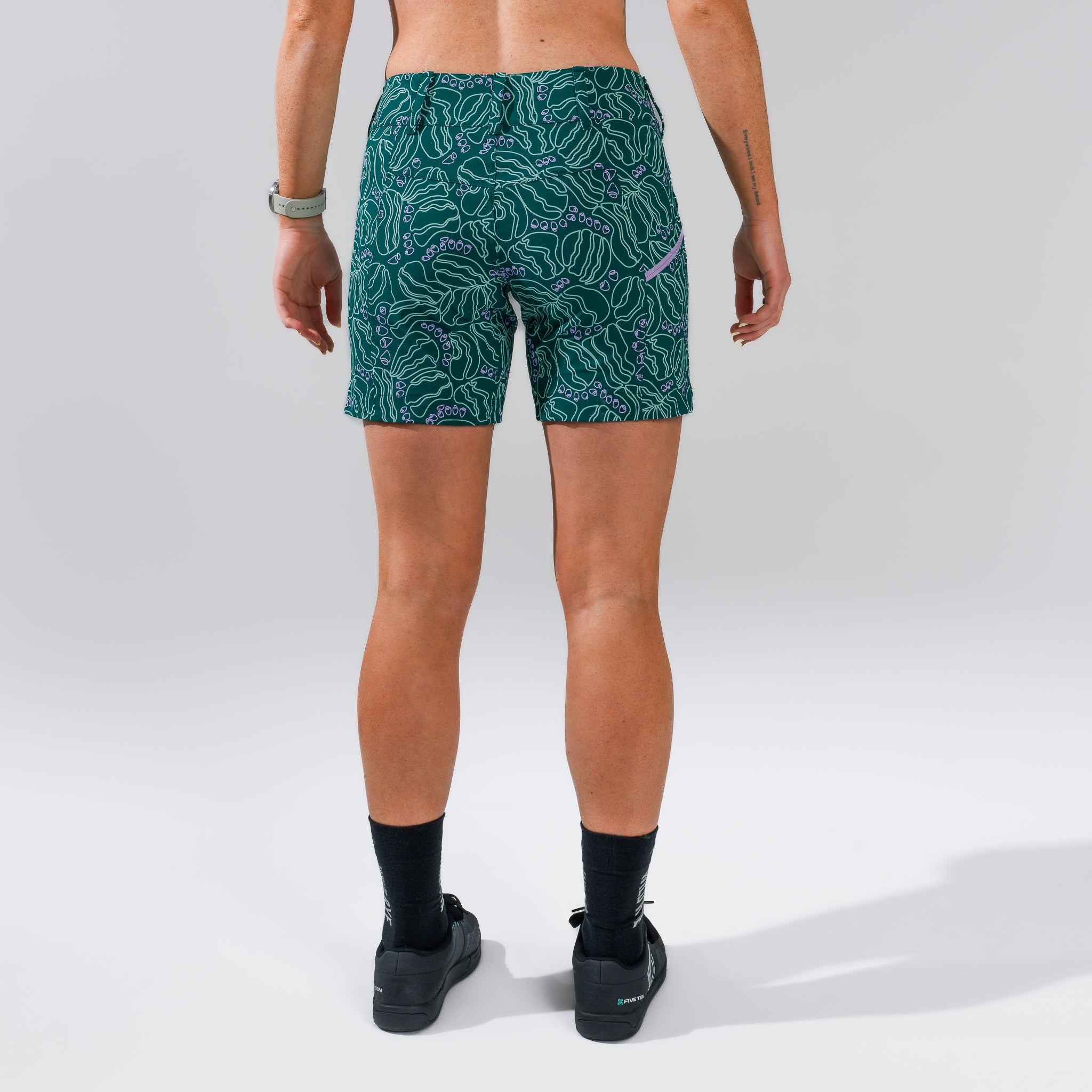 [Galacti Cacti] Women's Freda Short Galacti Cacti Back Close View