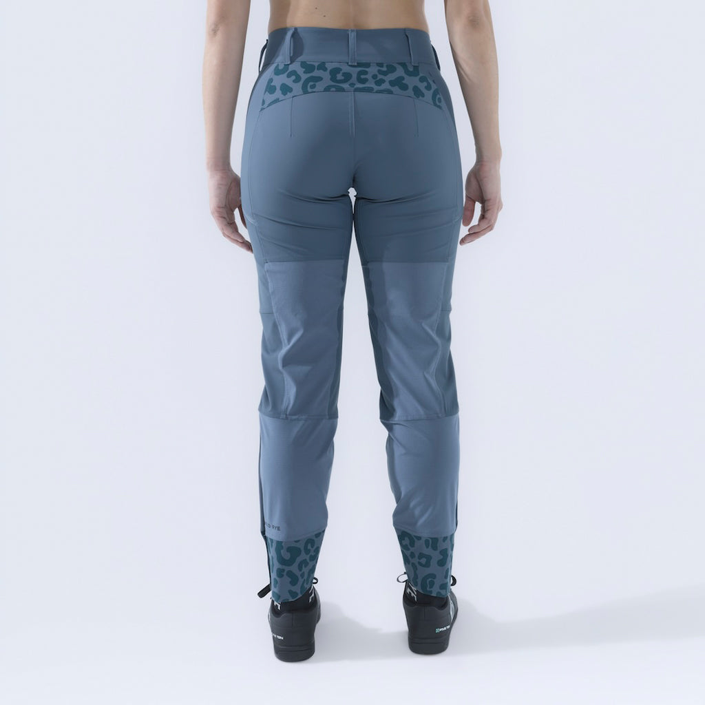 [Steel] Freyah Pant Steel back crop view