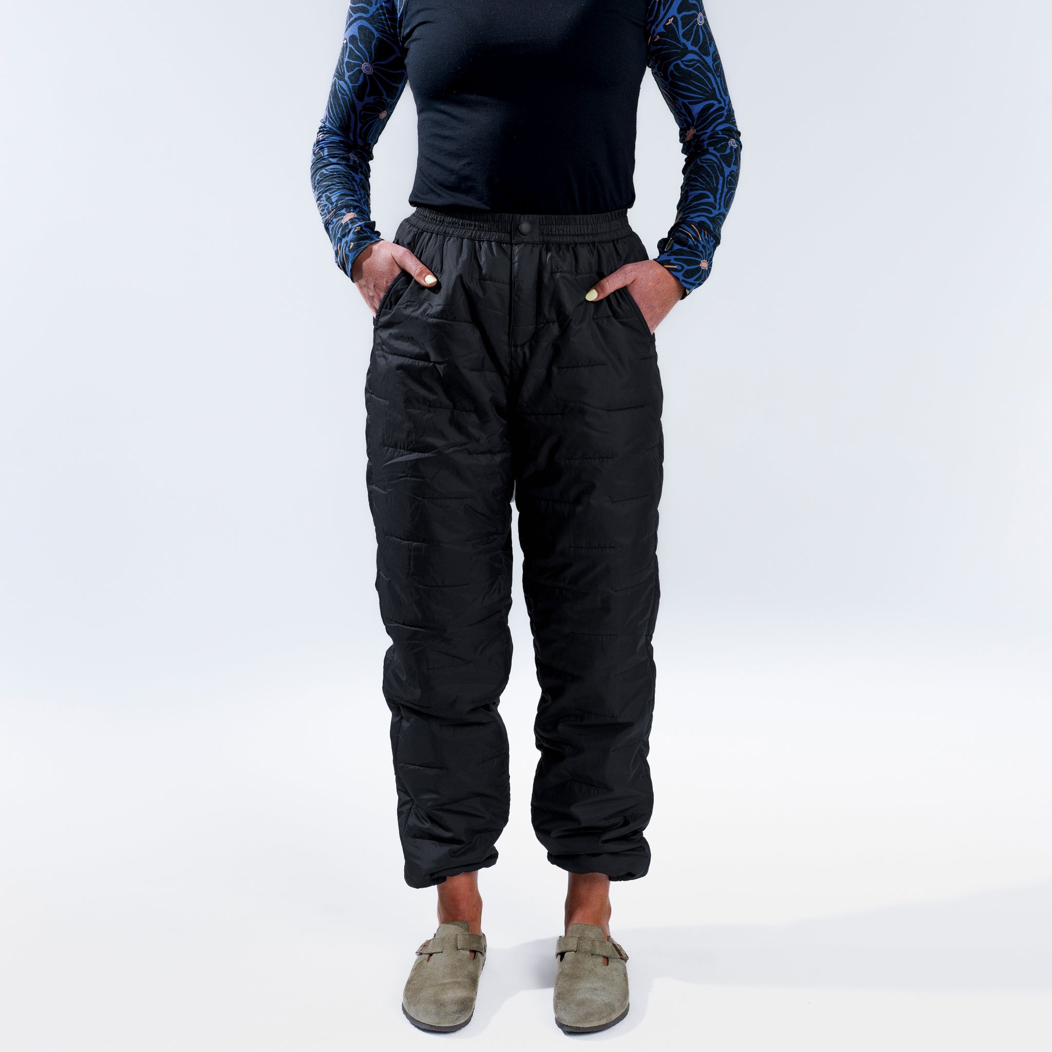 [Black] Black insulated pant front crop view