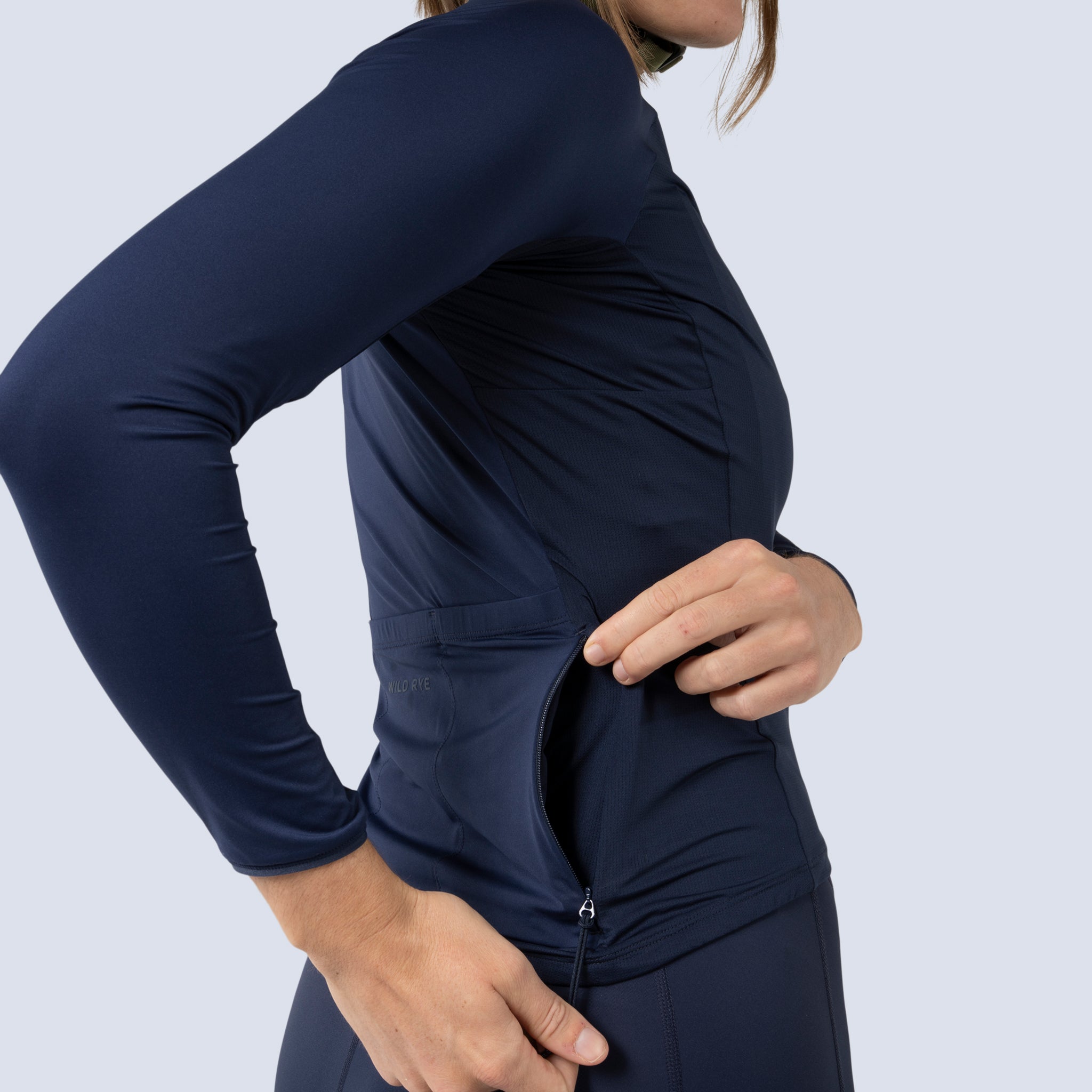 [Midnight] Gem longsleeve jersey in midnight, zippered stash pocket