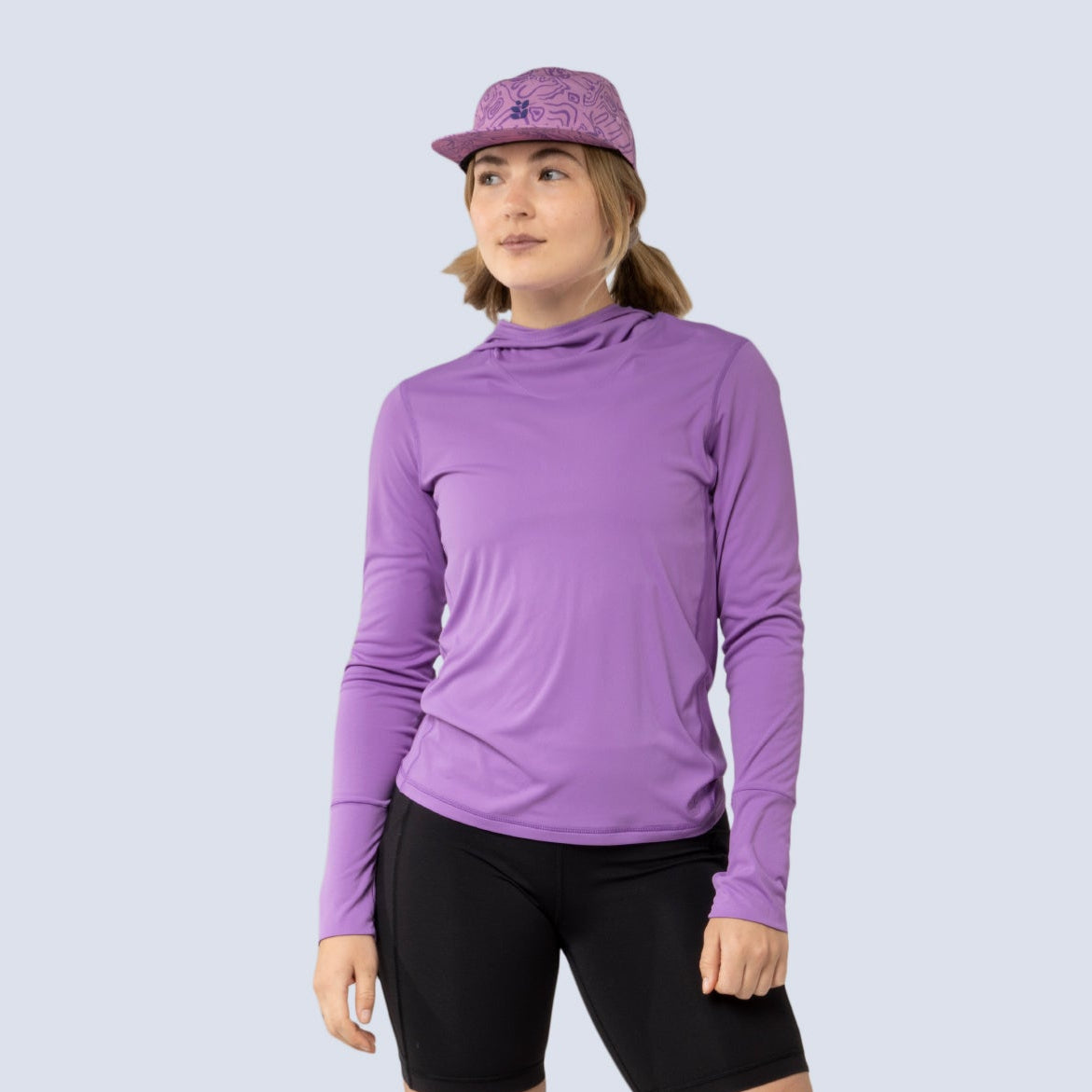 [Amethyst] Sawyer sunshirt amethyst on model front crop view