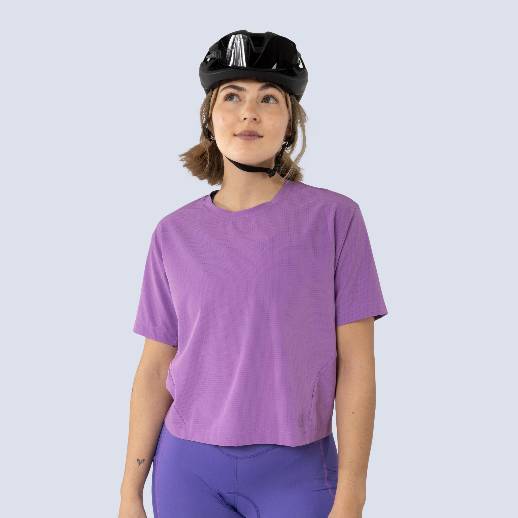 [Amethyst] Easley Crop tee in amethyst, on model front crop view