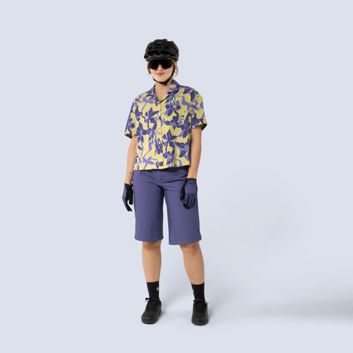 [Storm] Frankie 14.75" Short in storm, on model front full body view