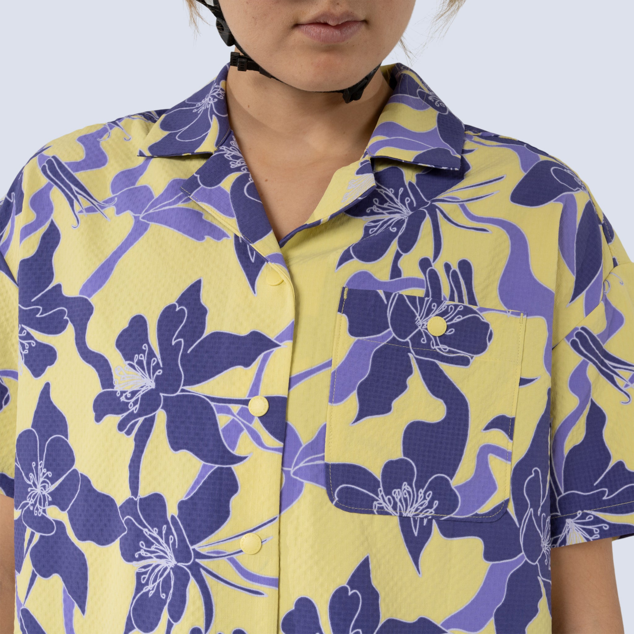 [Gecko Aquila Bloom] Lil Party shirt Gecko Aquila Bloom fabric and button details