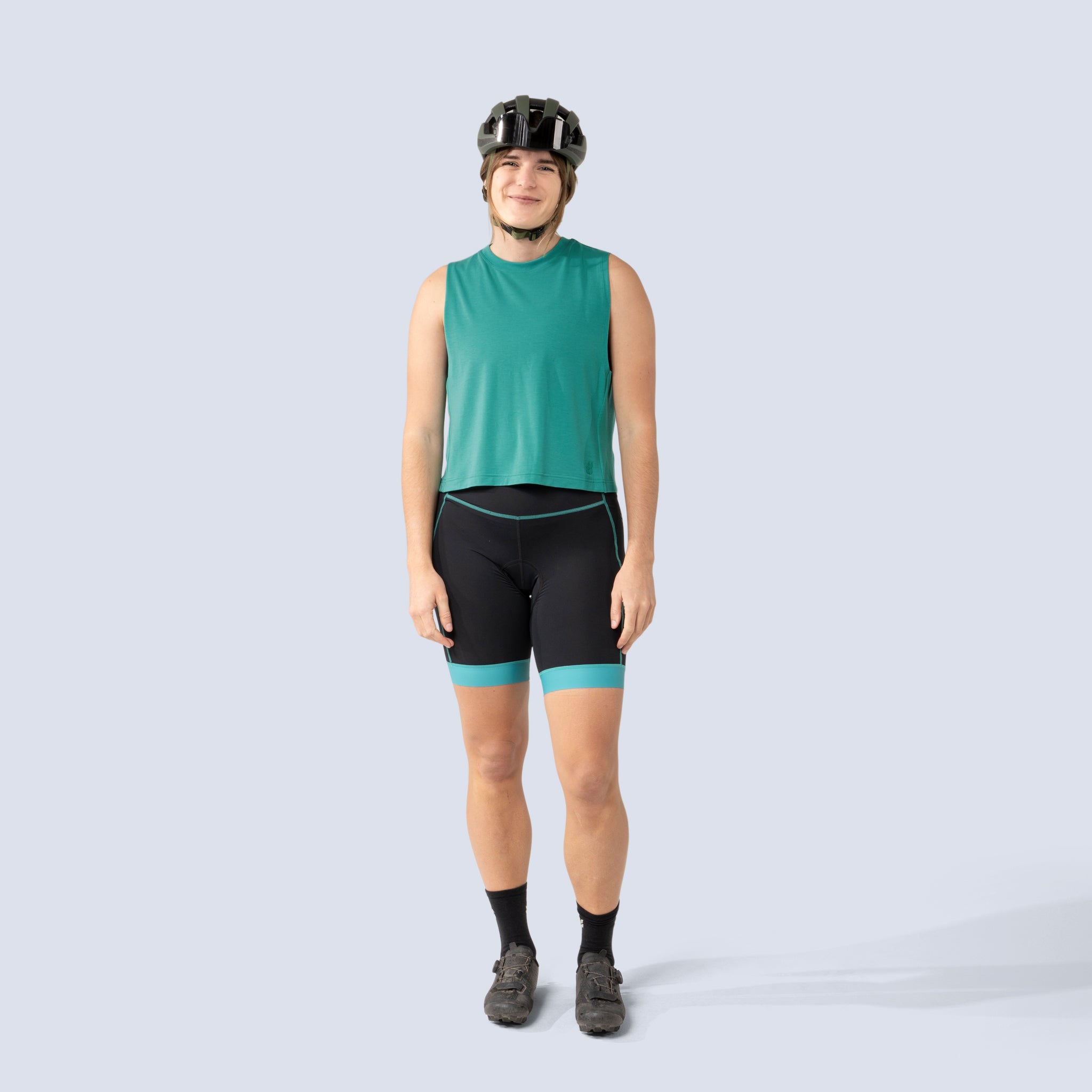 [Alhambra] Alhambra teal Keller Crop Tank  on model front full body view