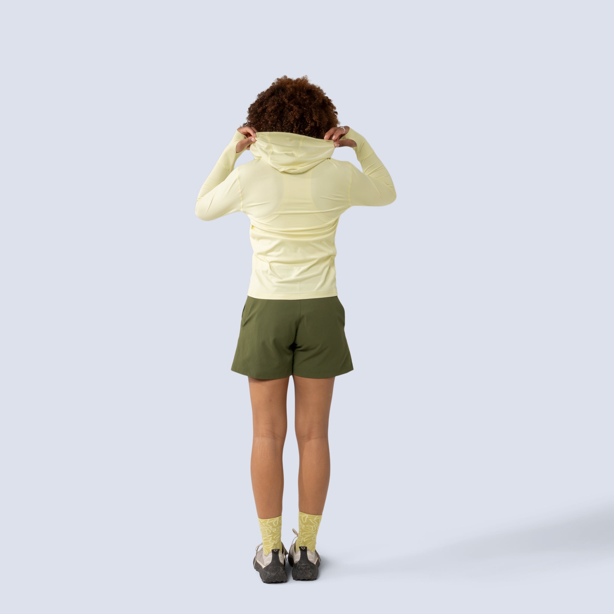 [Butter] Sawyer sunshirt butter yellow on model back full body view