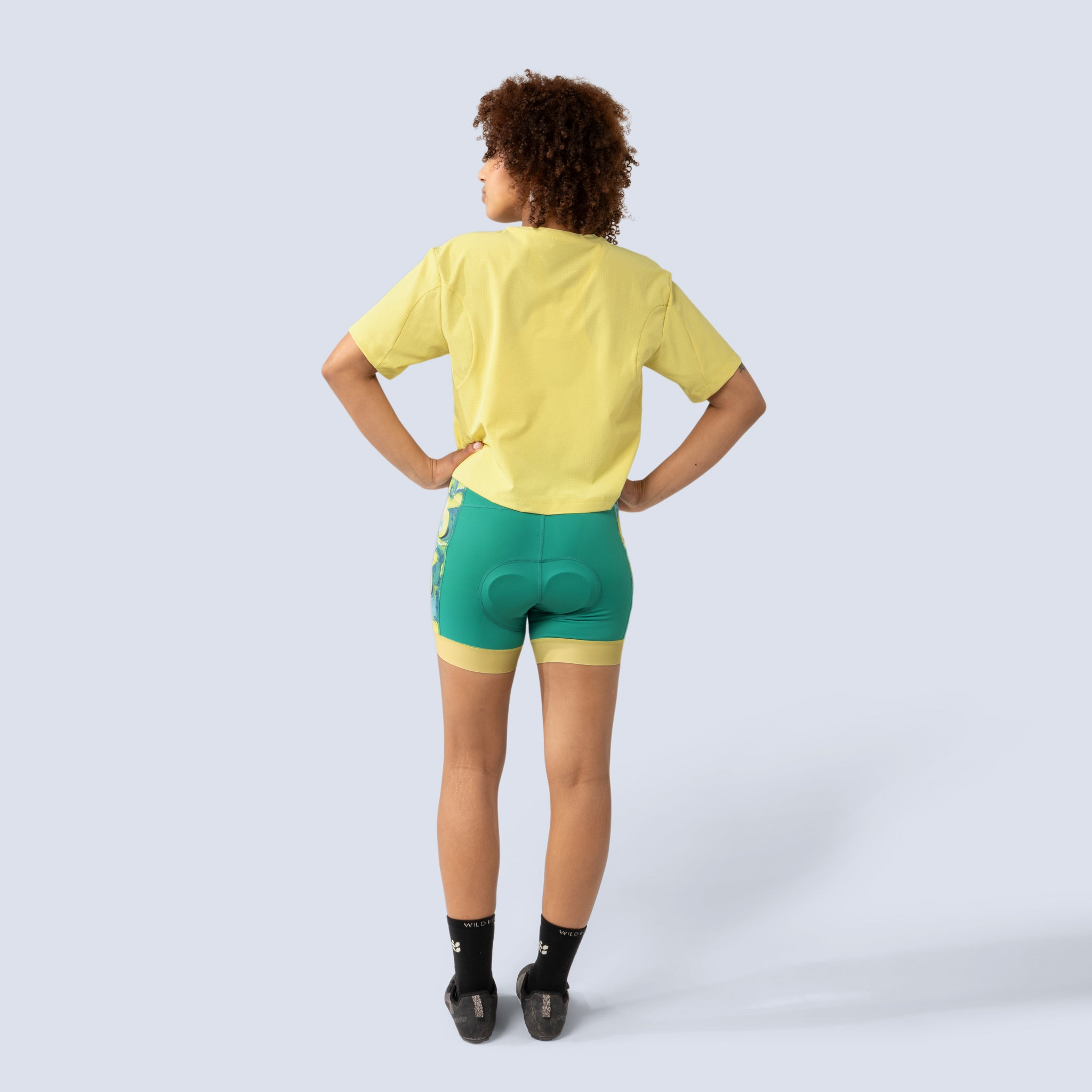 [Marble Blocked] Eleanor Chammy in marble blocked, on model back full body view