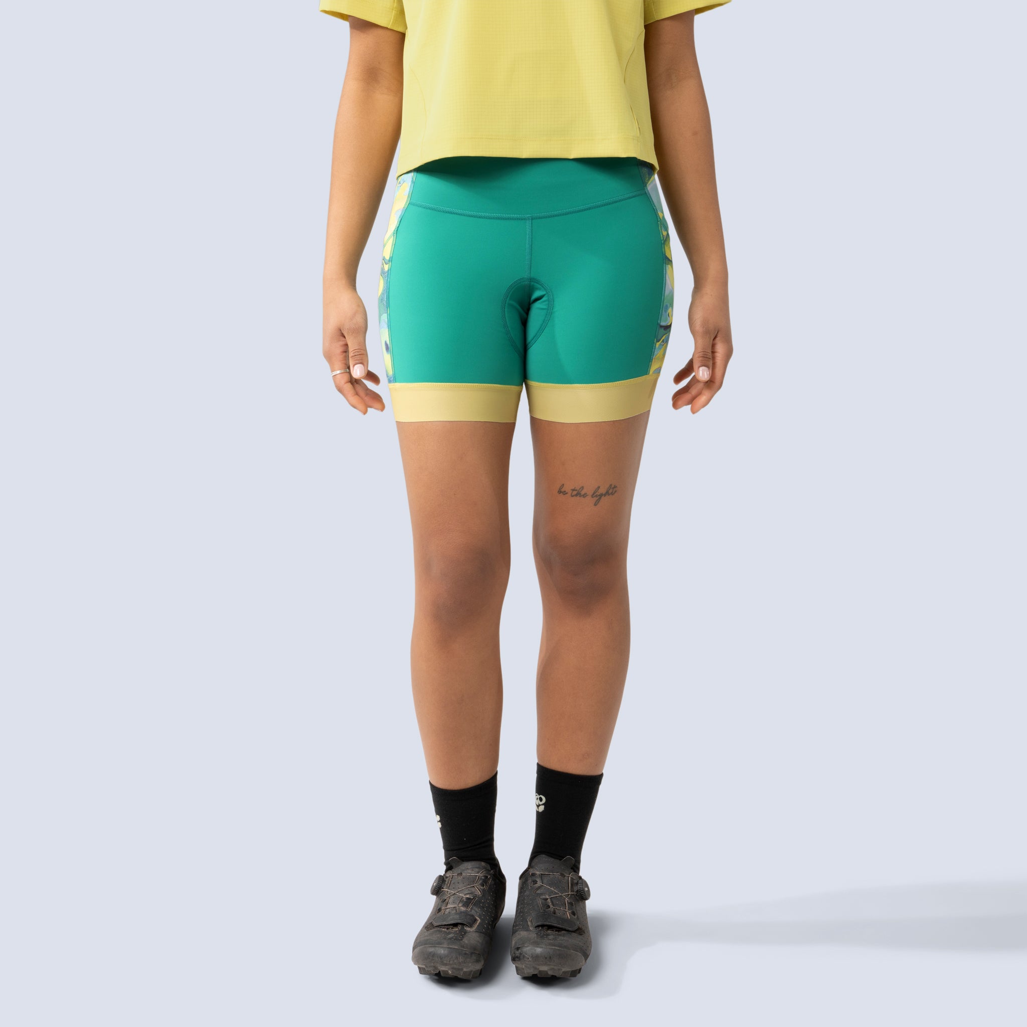 [Marble Blocked] Eleanor Chammy in marble blocked, on model front crop view