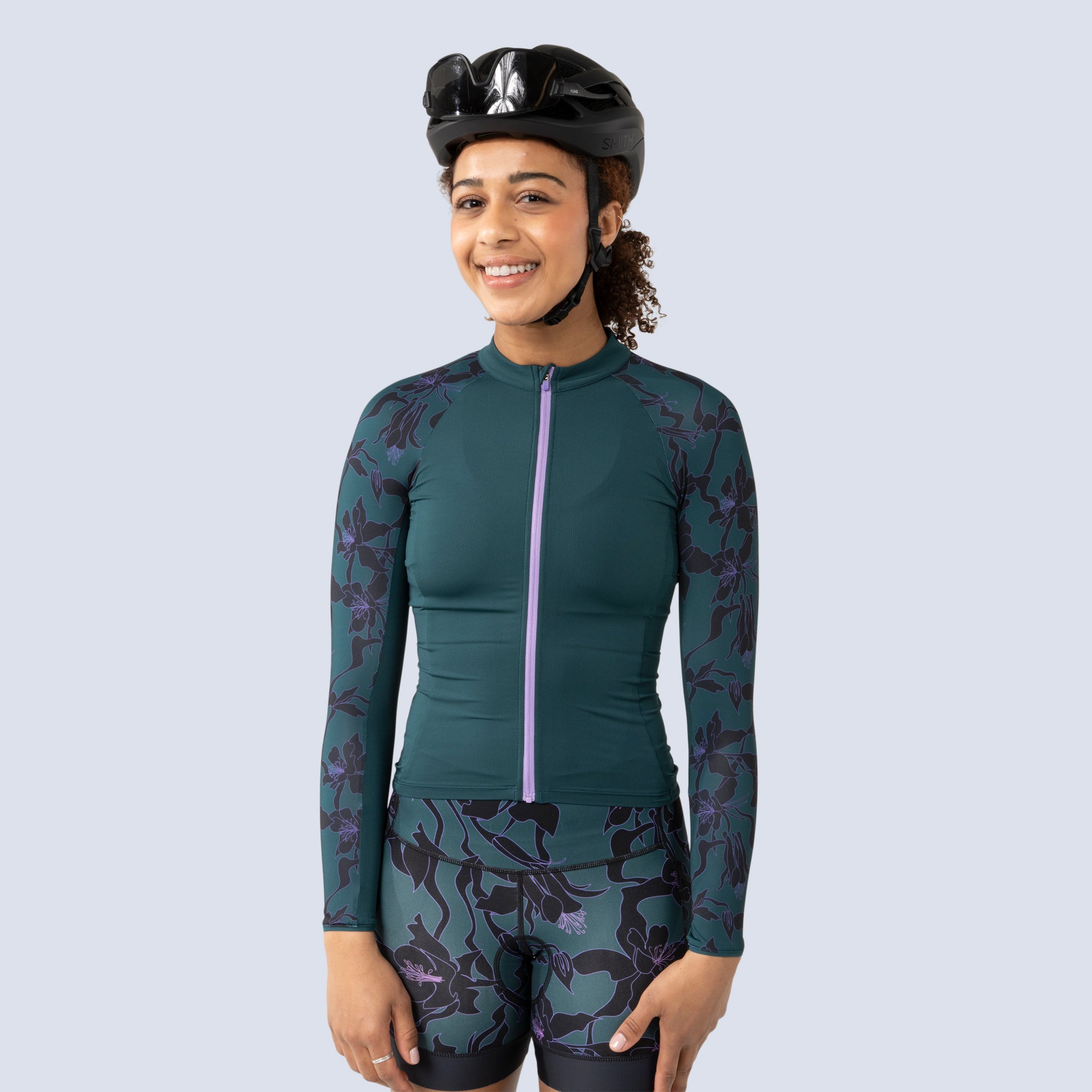 [Spruce Aquila Bloom] Gem longsleeve jersey in spruce aquila bloom, on model front crop view
