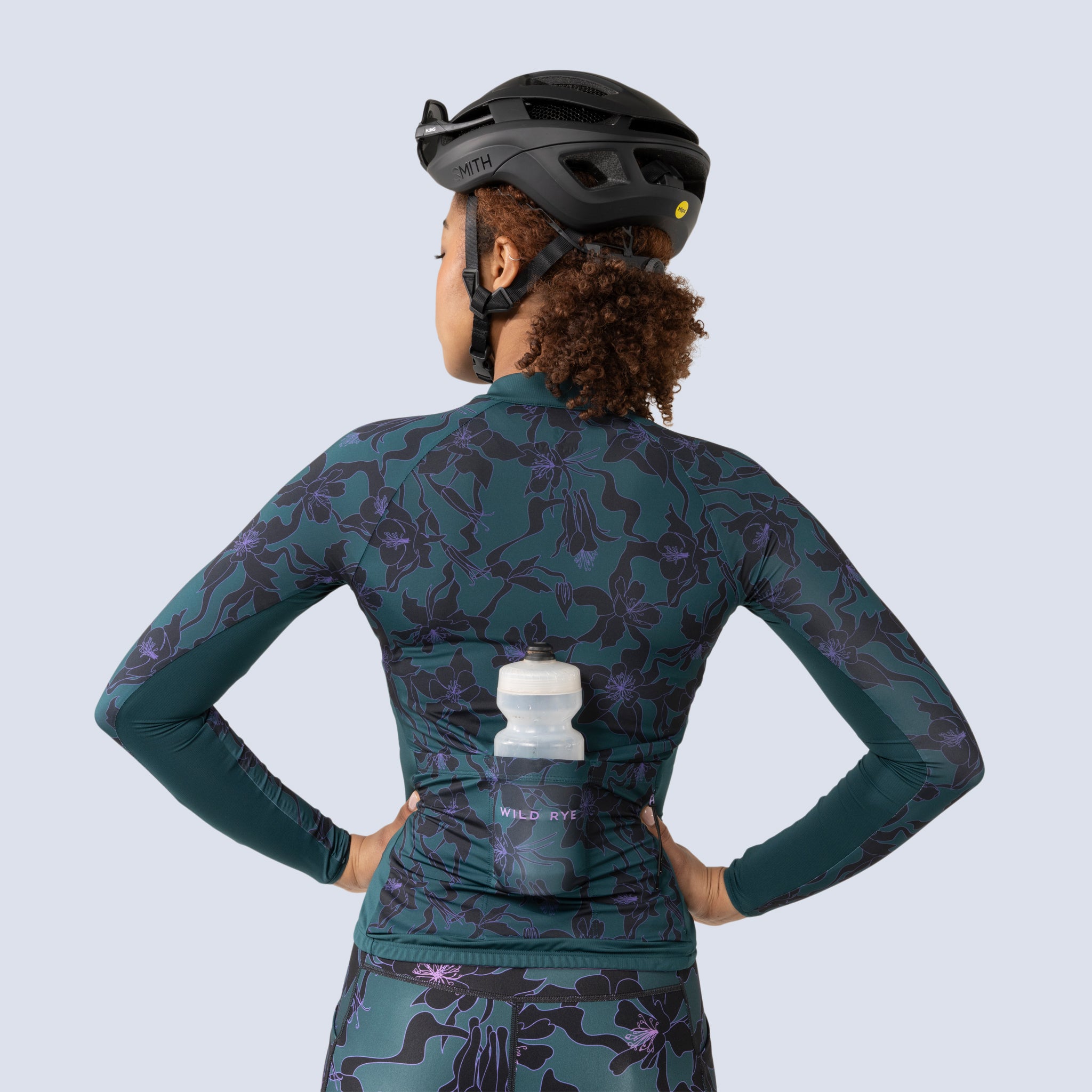 [Spruce Aquila Bloom] Gem longsleeve jersey in spruce aquila bloom, showing 3 rear stash pockets