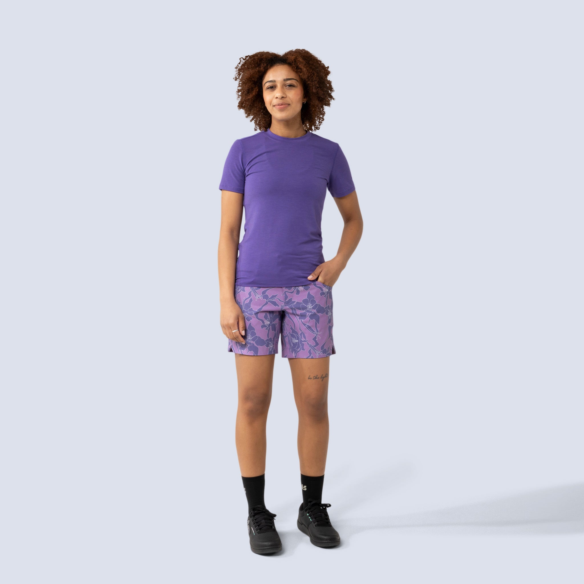 [Iris] Salida Jersey in iris, on model front full body view