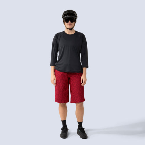 [Garnet Meow] Frankie 14.75" Short in Garnet Meow, on model front full body view