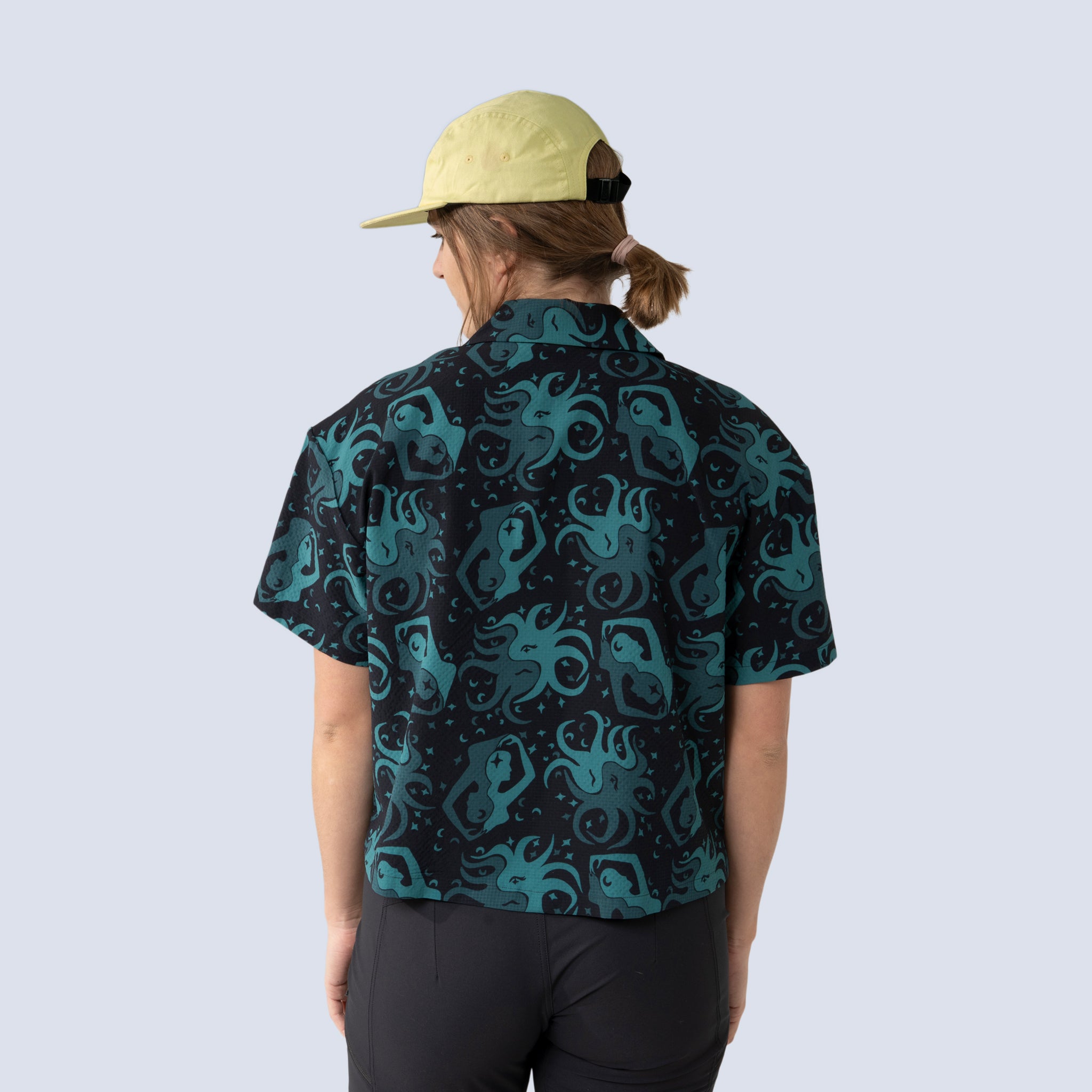 [Dark Reflections] Lil Party shirt Dark Reflections on model back crop view