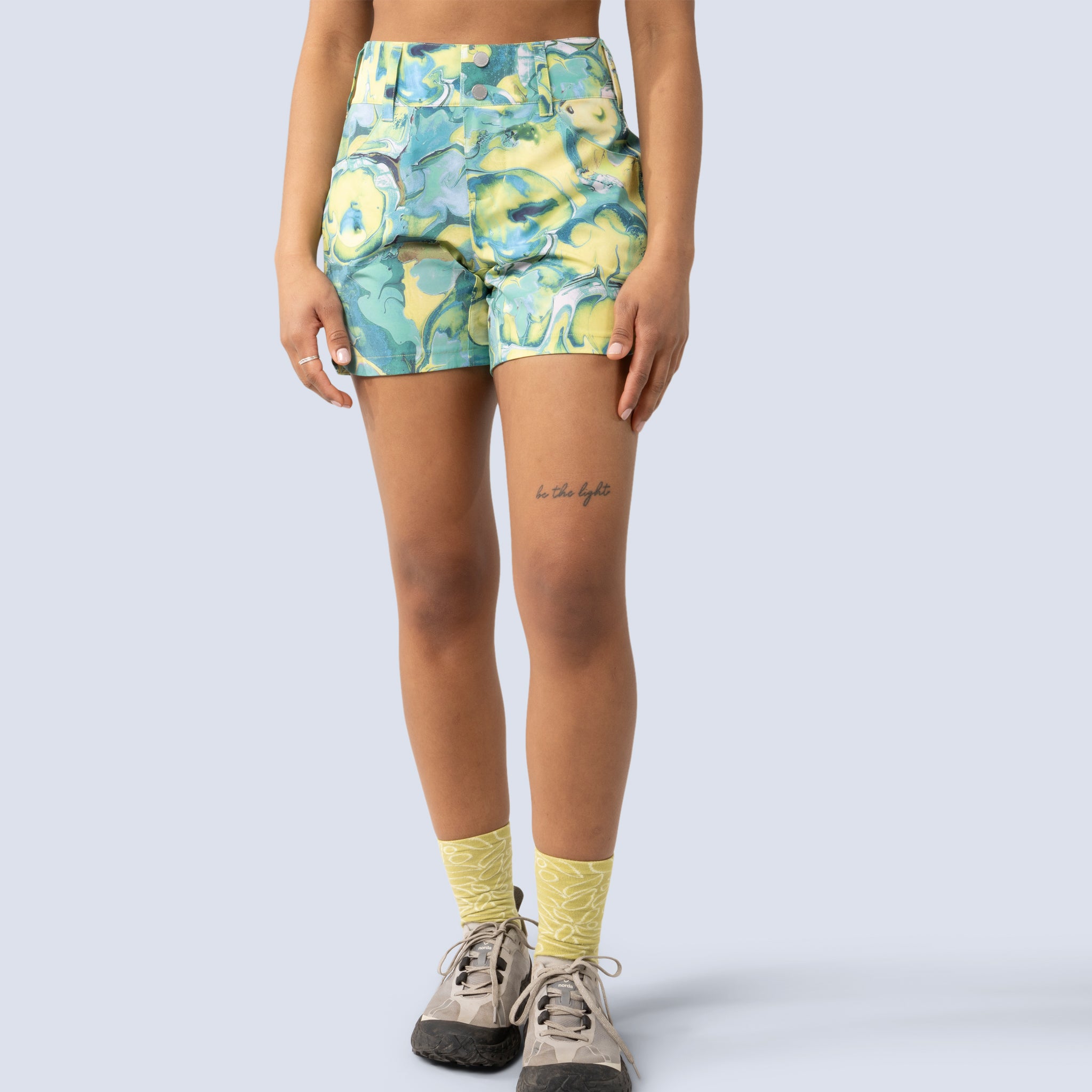 [Marble] Rita Short in marble, on model front crop view