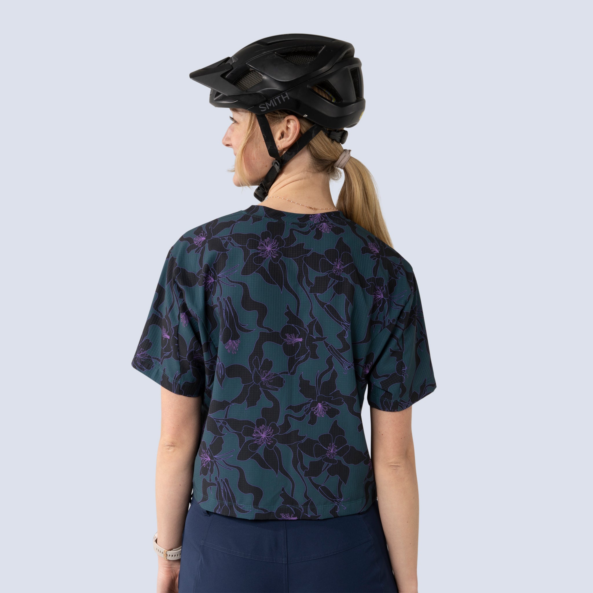 [Spruce Aquila Bloom] Easley Crop tee black and green floral, on model back crop view