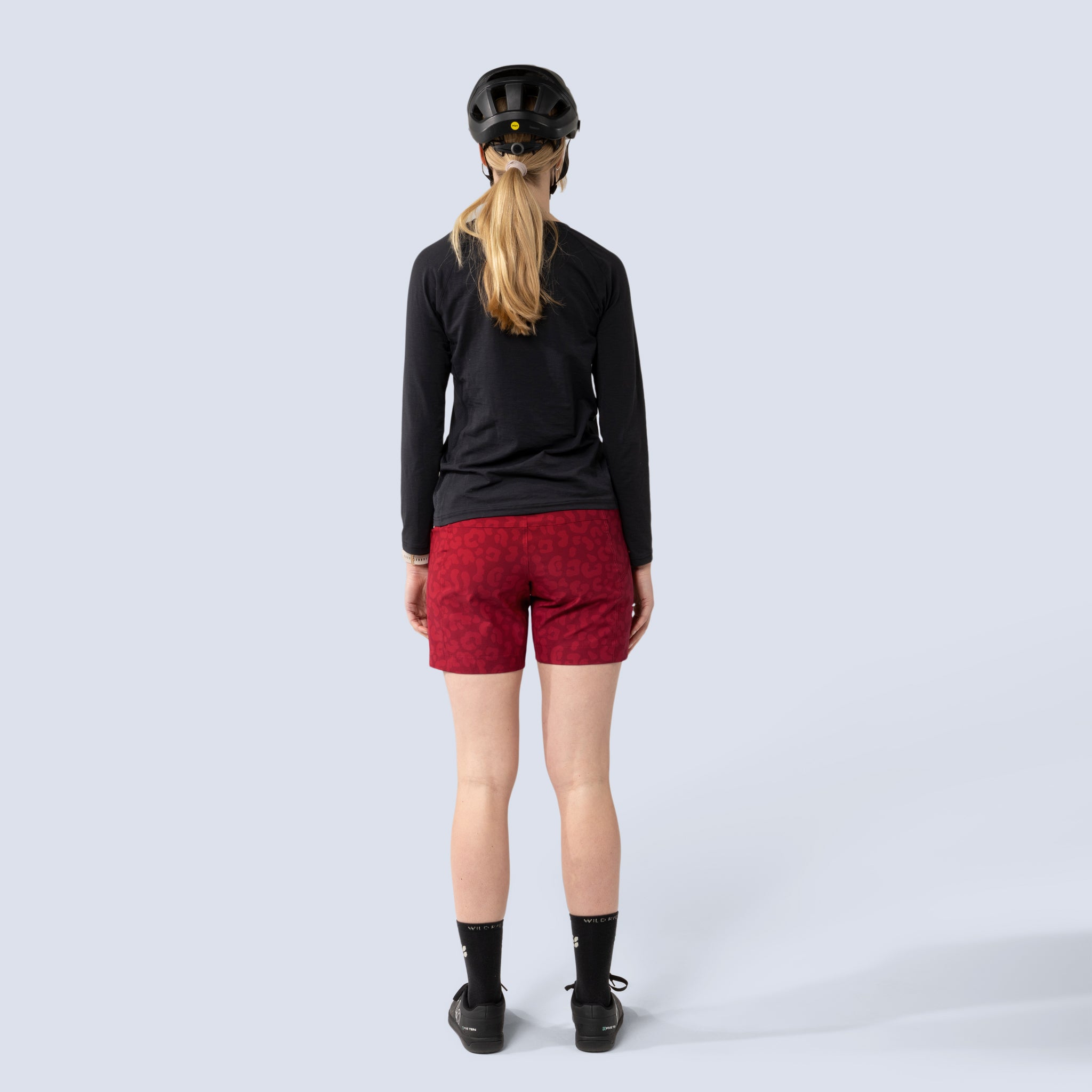 [Garnet Meow] Freda 7" Bike Short in garnet meow, on model back full body view