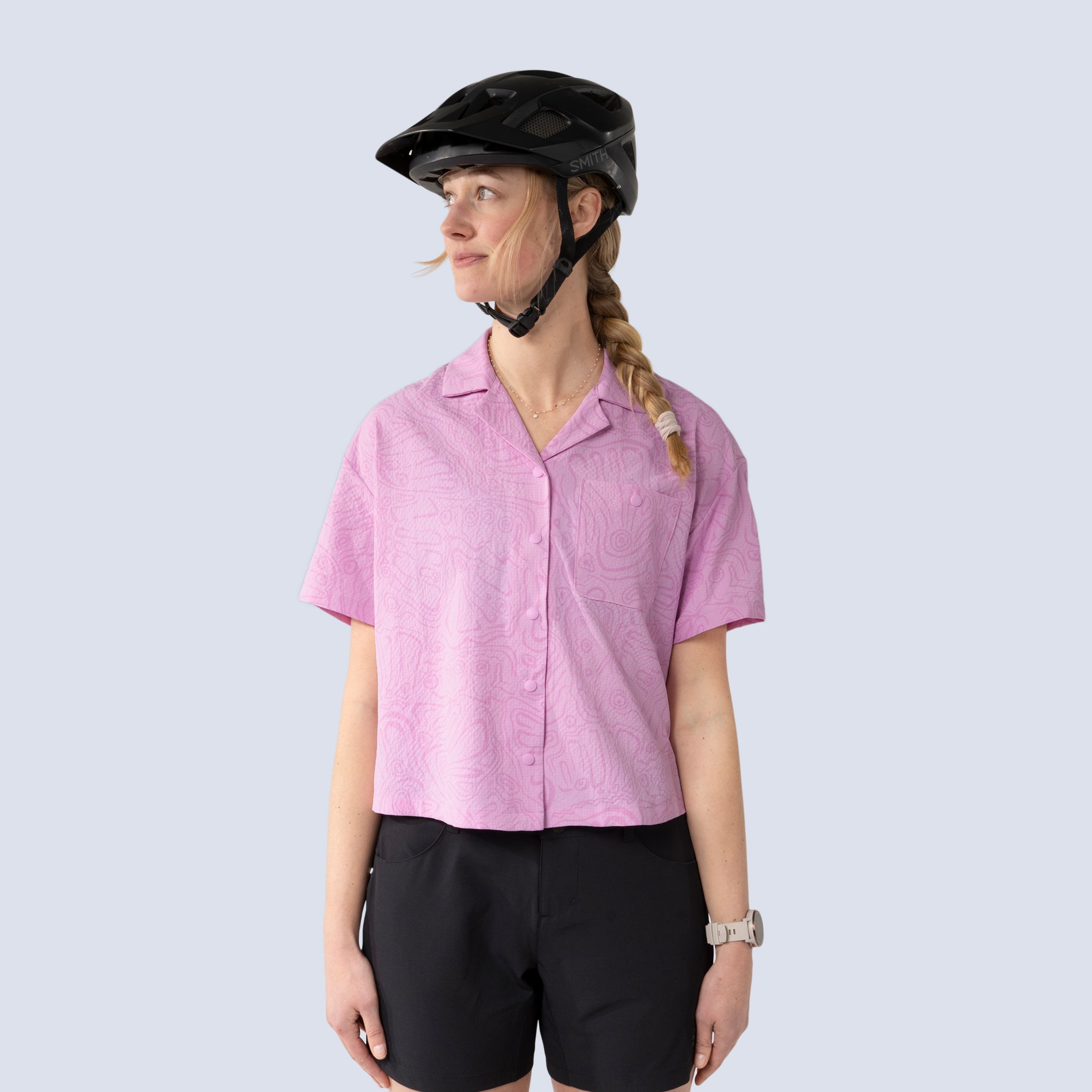 [Alpenglow Wings] Lil Party shirt Alpenglow Wings on model front crop view