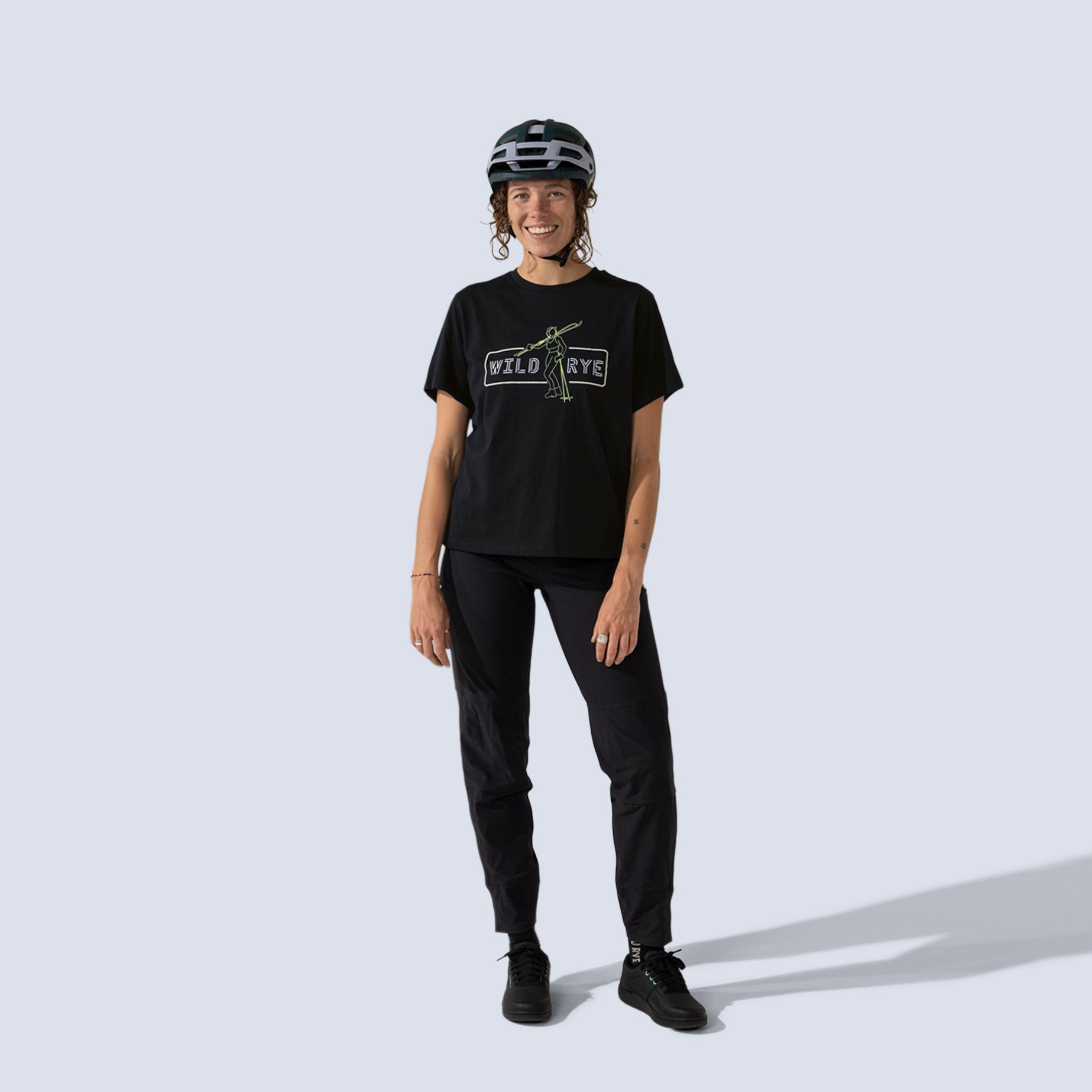 [Black] Freyah Pant Black front full body view