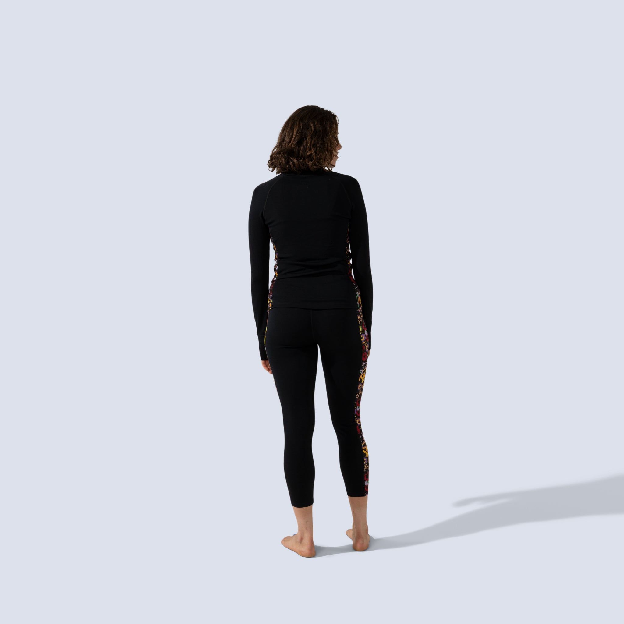 [Understory Blocked] Understory blocked bassett half zip, on model back full body view
