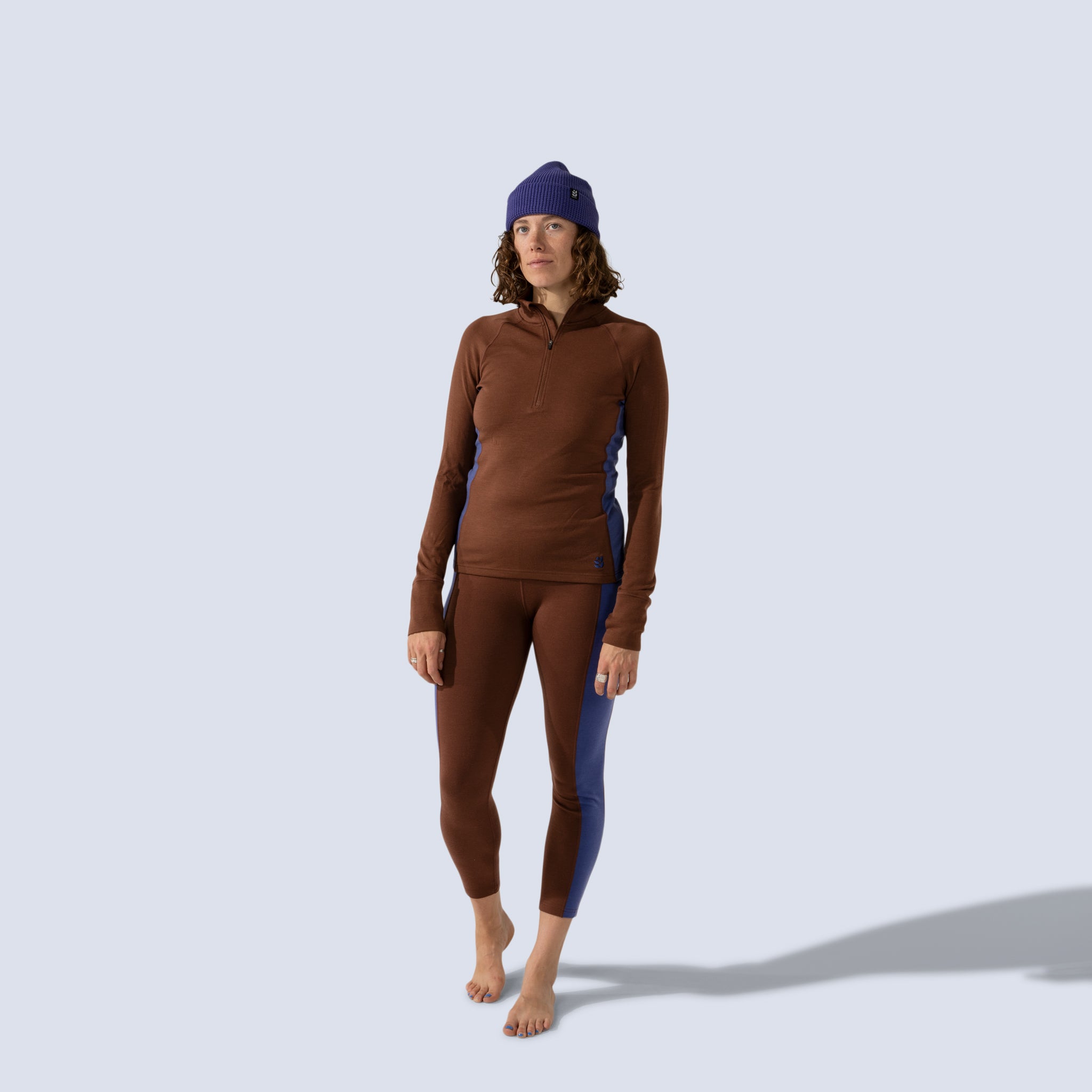 [Chestnut Storm] Bassett Half zip in chestnut storm, on model front full body view