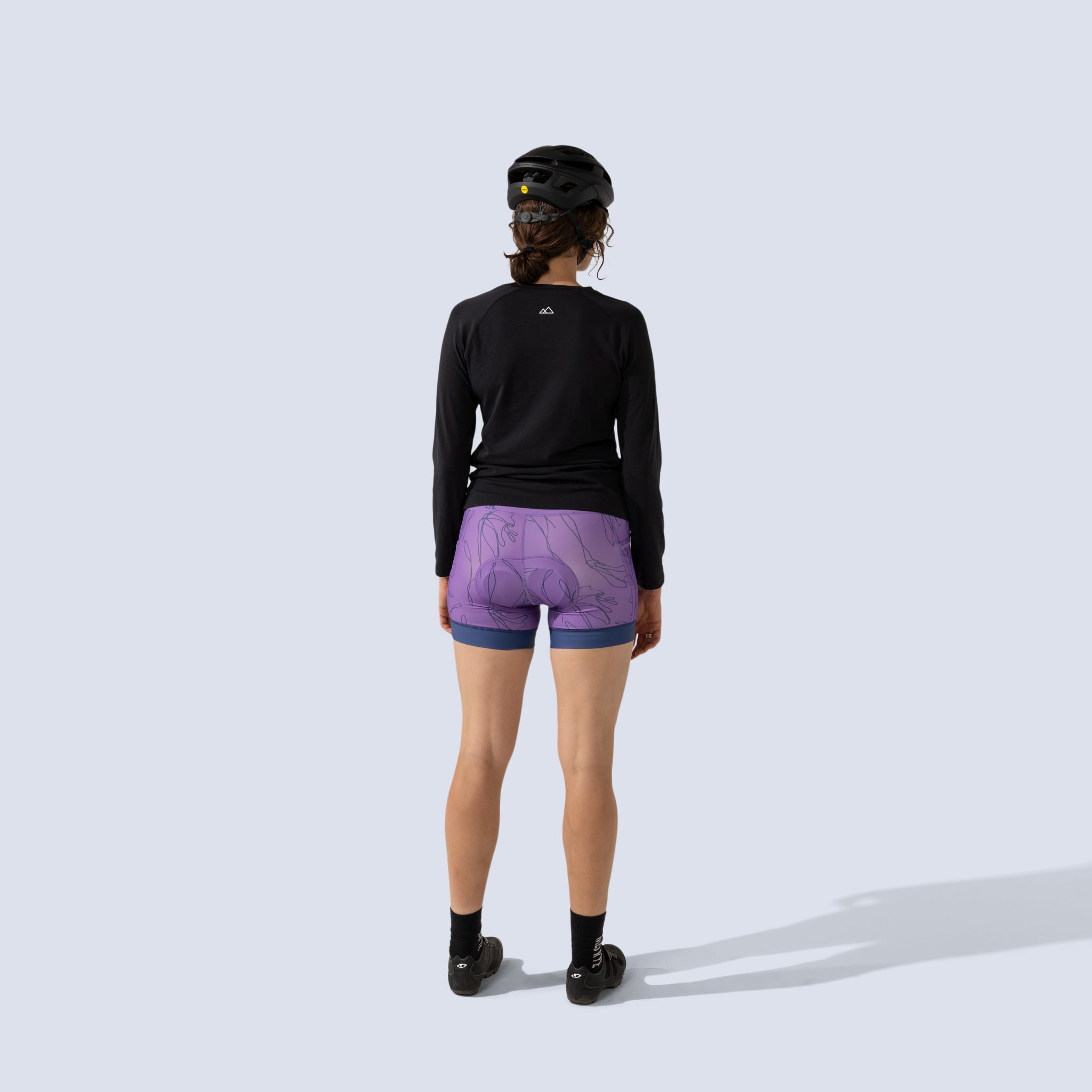 [Amethyst Contour] Eleanor Chammy Amethyst Contour back full body view with black long sleeve jersey