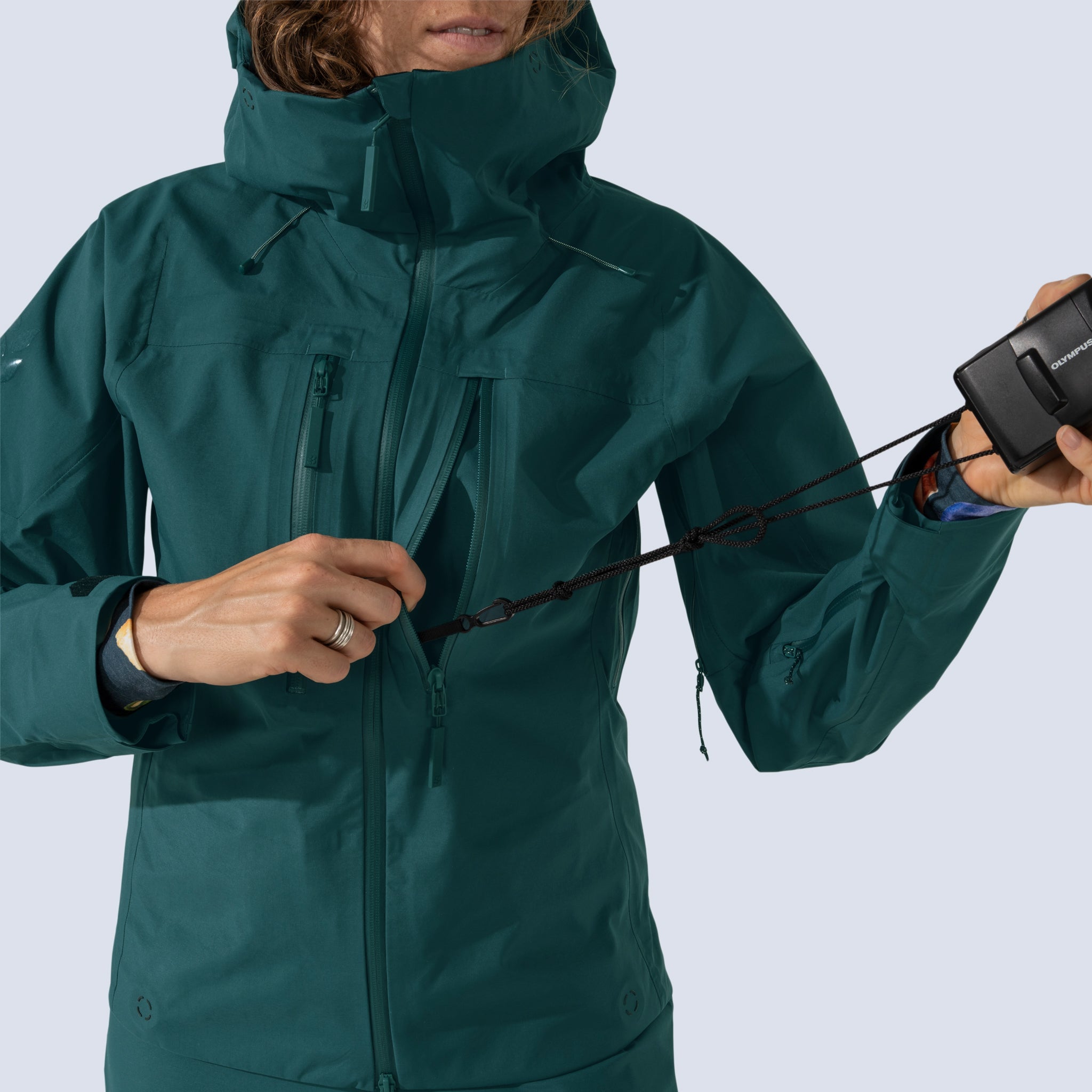 [Shaded Spruce] Heyburn 3L Jacket in shaded spruce, internal key clip inside external front zip pocket