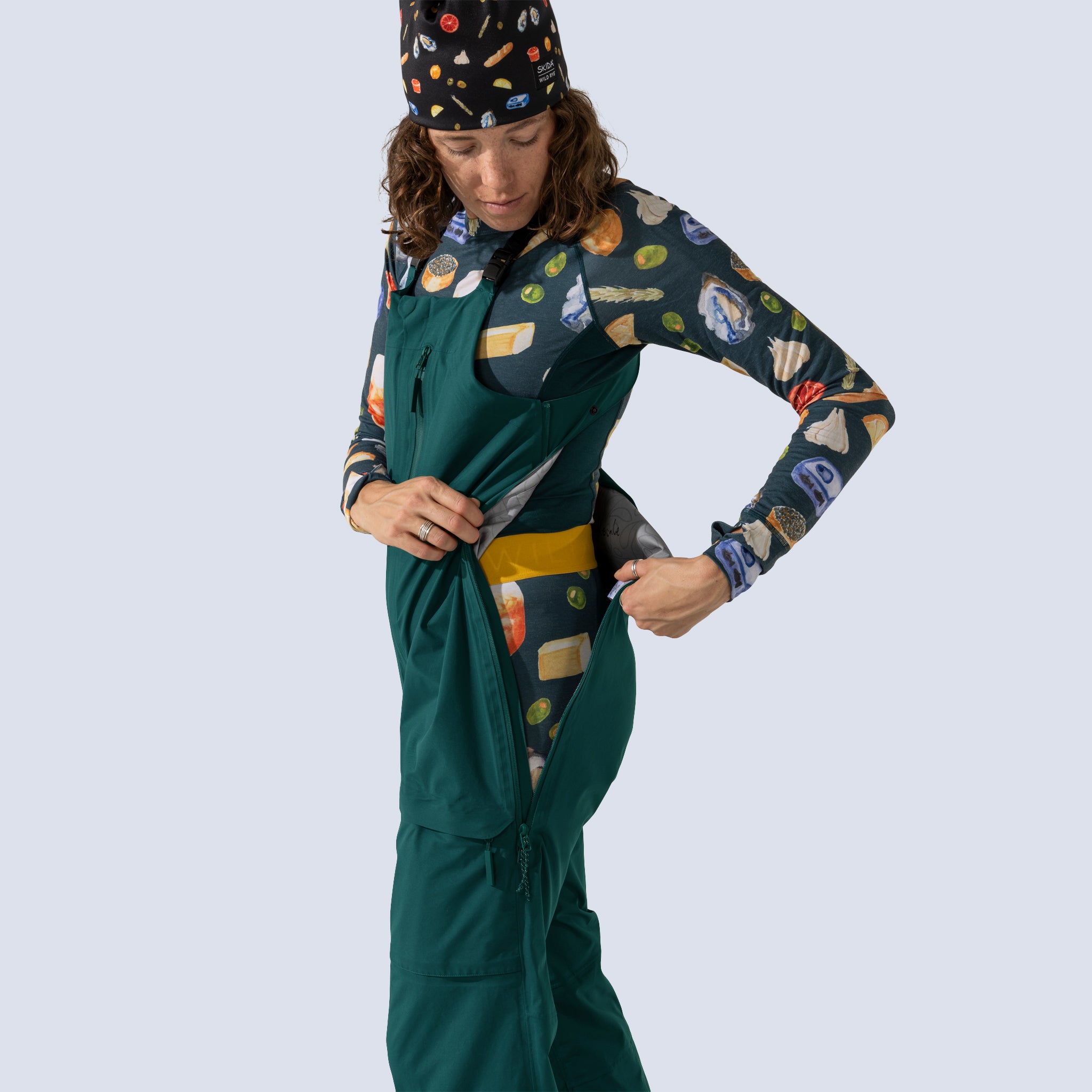 [Shaded Spruce] Heyburn 3l bibs in shaded spruce, 2-way full side zipper detail for drop seat compatibility