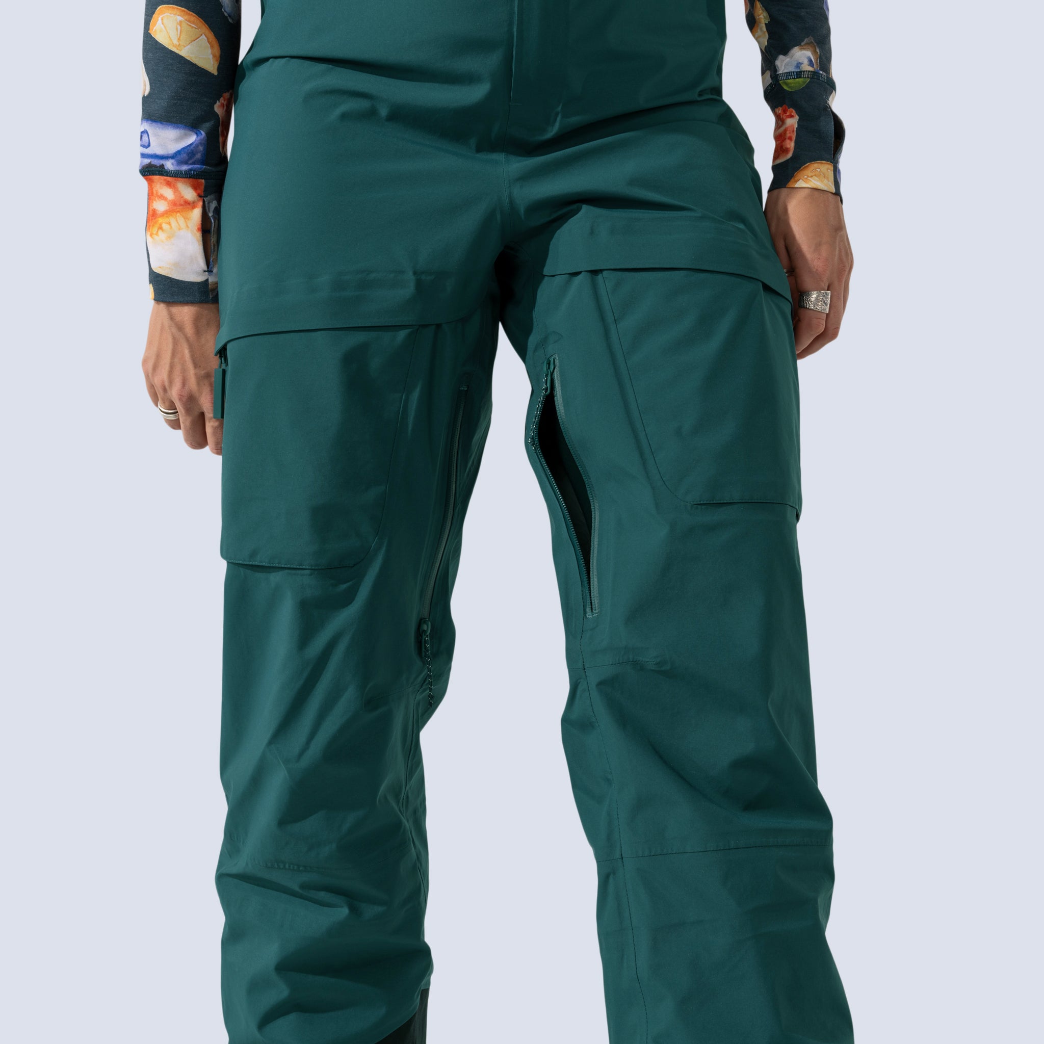 [Shaded Spruce] Heyburn 3l bibs in shaded spruce, inside leg zippered thigh vents