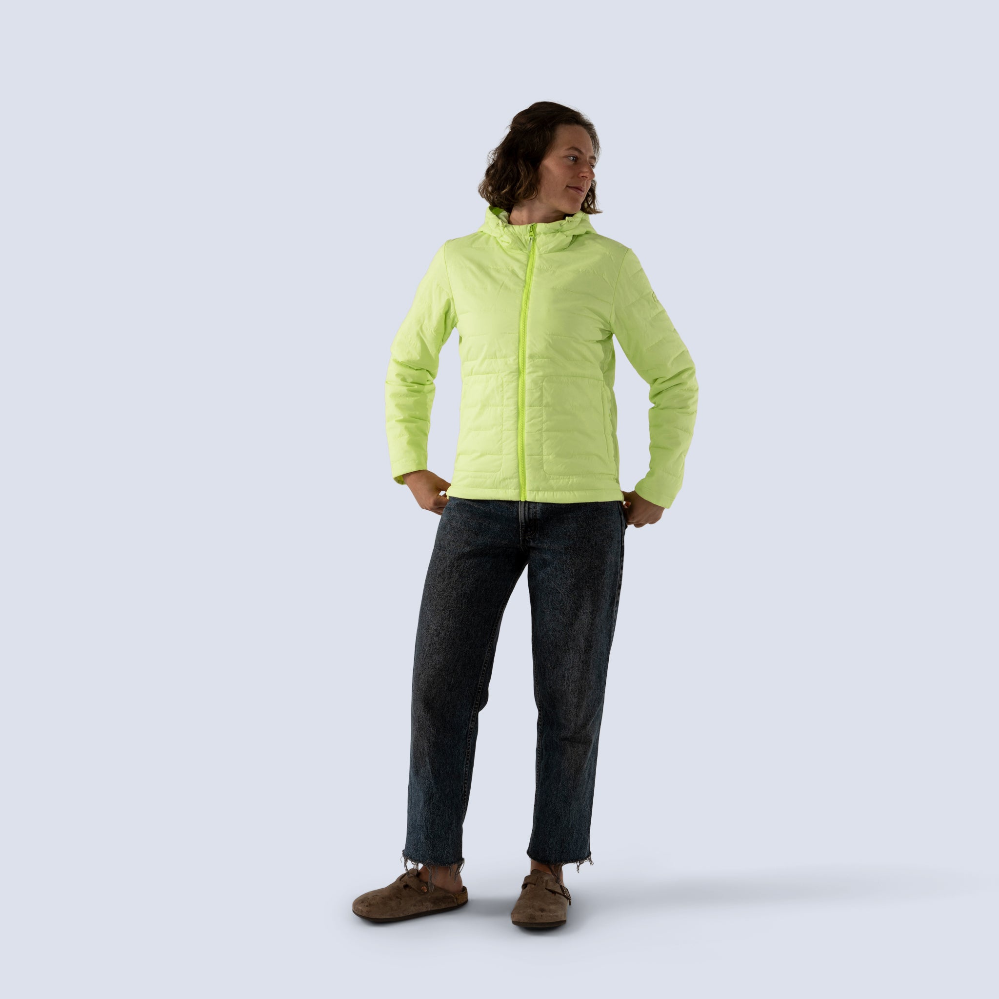 [Iced Matcha] Payette insulated jacket in matcha green, on model front full body view