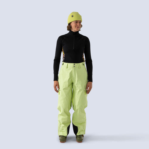 [Iced Matcha] Butterfield 3L pant in iced matcha, on model front full body view