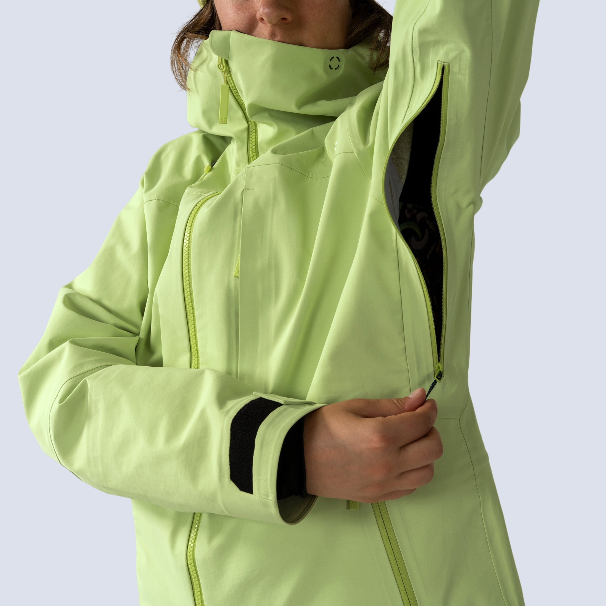 [Iced Matcha] Butterfield 3L jacket in iced matcha, pit zips detail