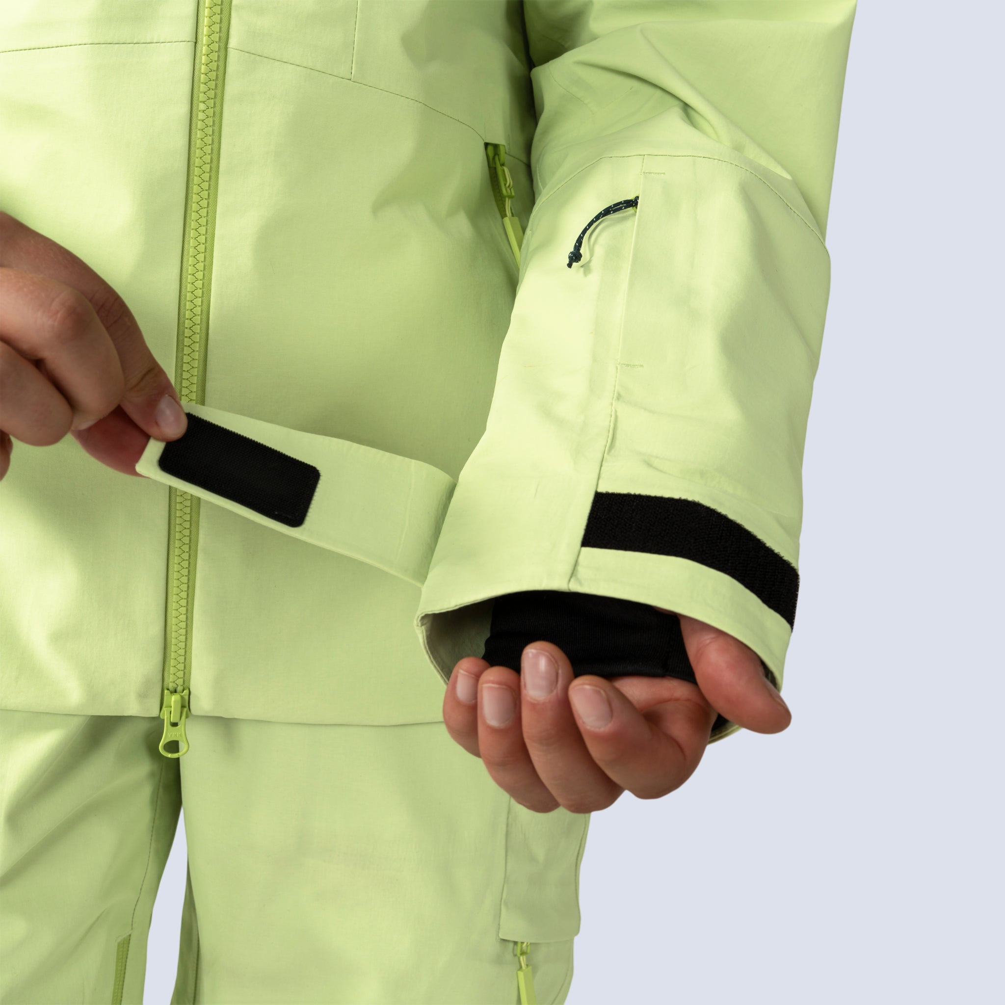 [Iced Matcha] Butterfield 3L jacket in iced matcha, velcro wrist adjust