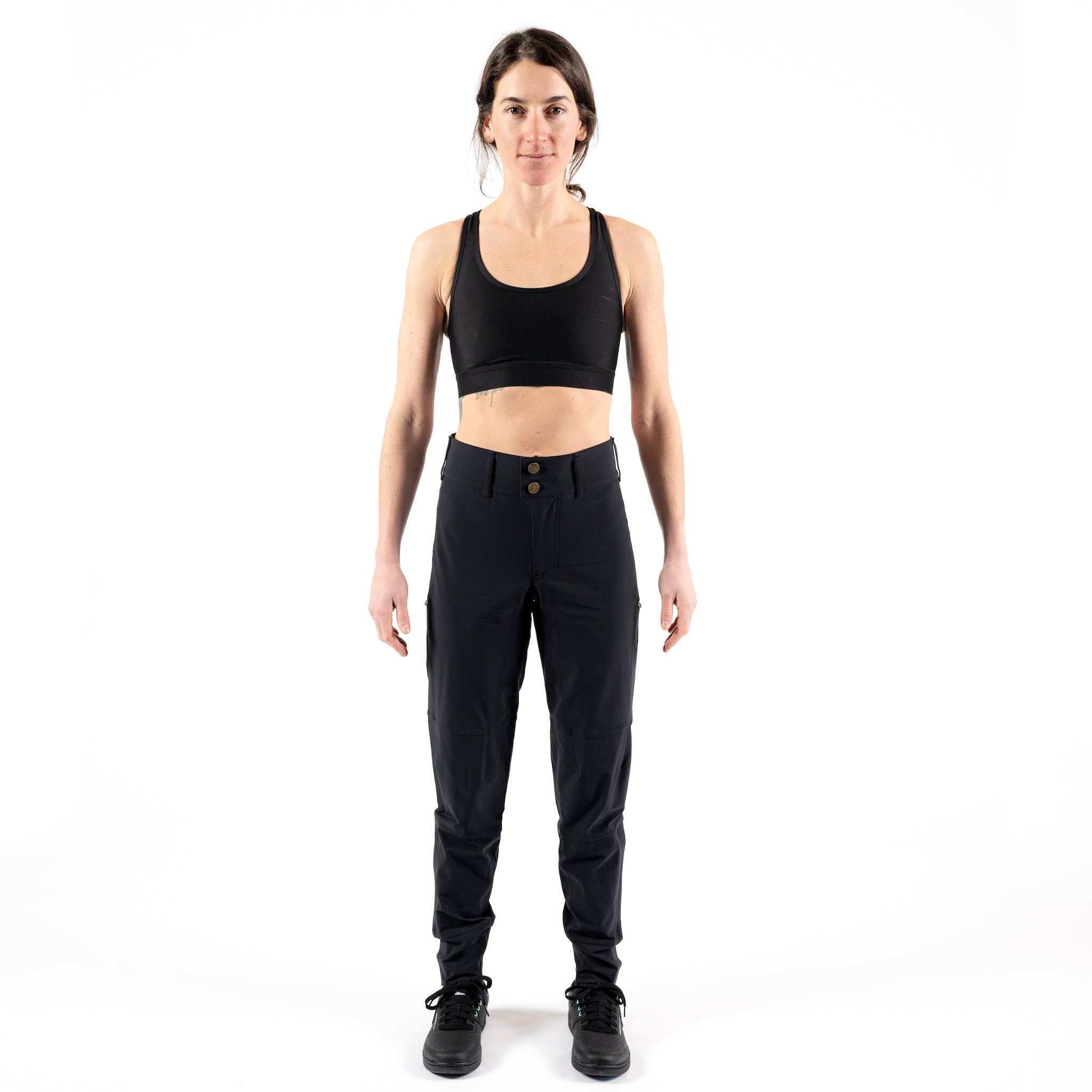 [Black] Freyah Pant Black Front View