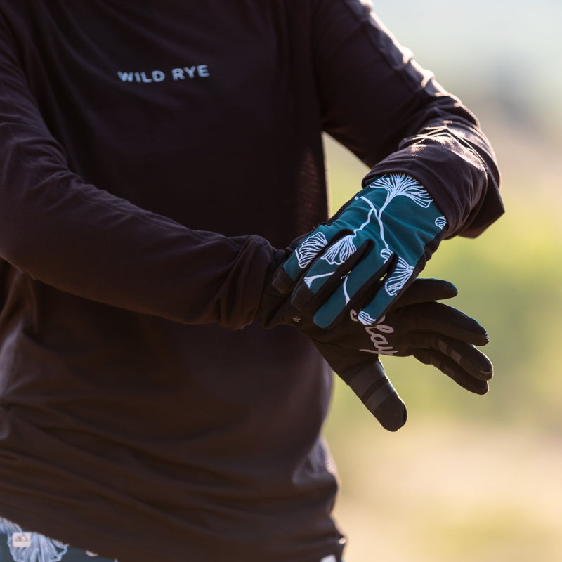Wild Rye Women's Gnarnia Insulated Bike Gloves Black M